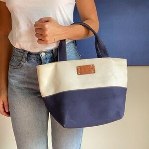 KATE SPADE White and navy canvas purse